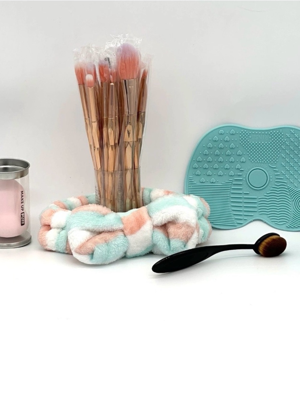 24 pc Makeup Brush Set & Beauty Blender Cleaning Mat Headband Kit - Mint & Peach